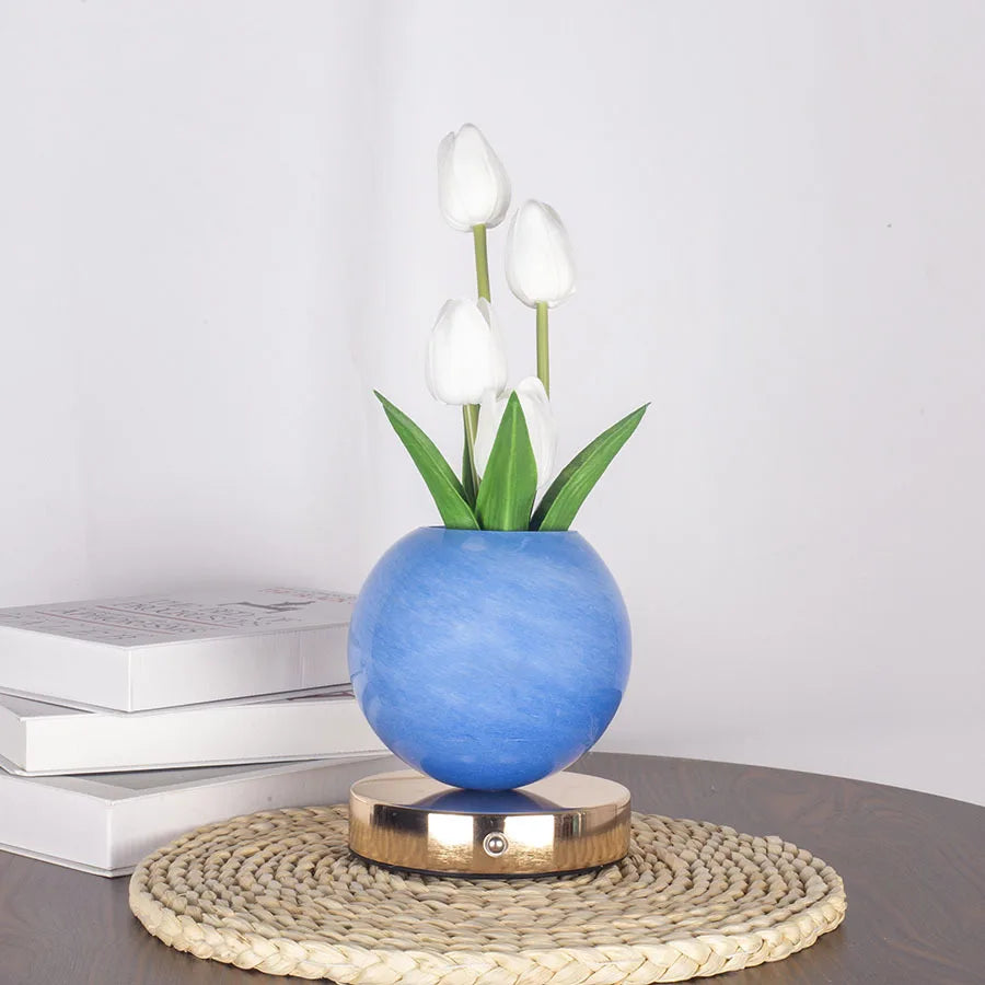 The Tulip Bouquet Lamp — Rechargeable LED